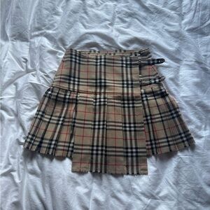 Burberry Pleated Skirt